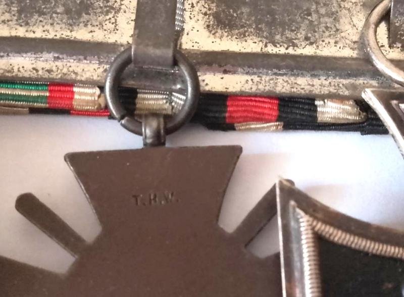 Imperial German Court Mounted Medal {3} Grouping — image 3