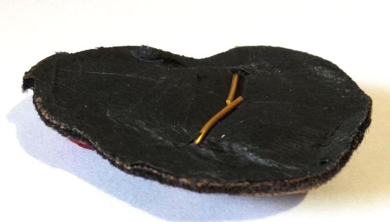 WW2 Period R.A.F Officers Visor Cap Badge — image 2