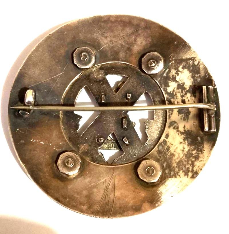 Gordon Highlanders Plaid Brooch — image 3
