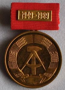 East German DDR 40 year service medal