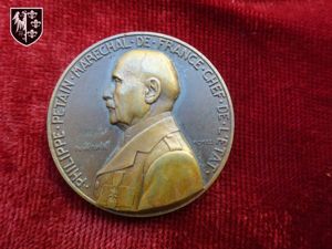 Petite médaille de table Philippe Pétain RÉSERVÉ (CD)