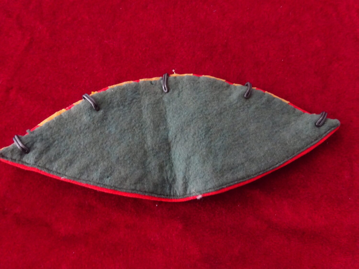 Patte d'épaule nid d'hirondelle — image 3