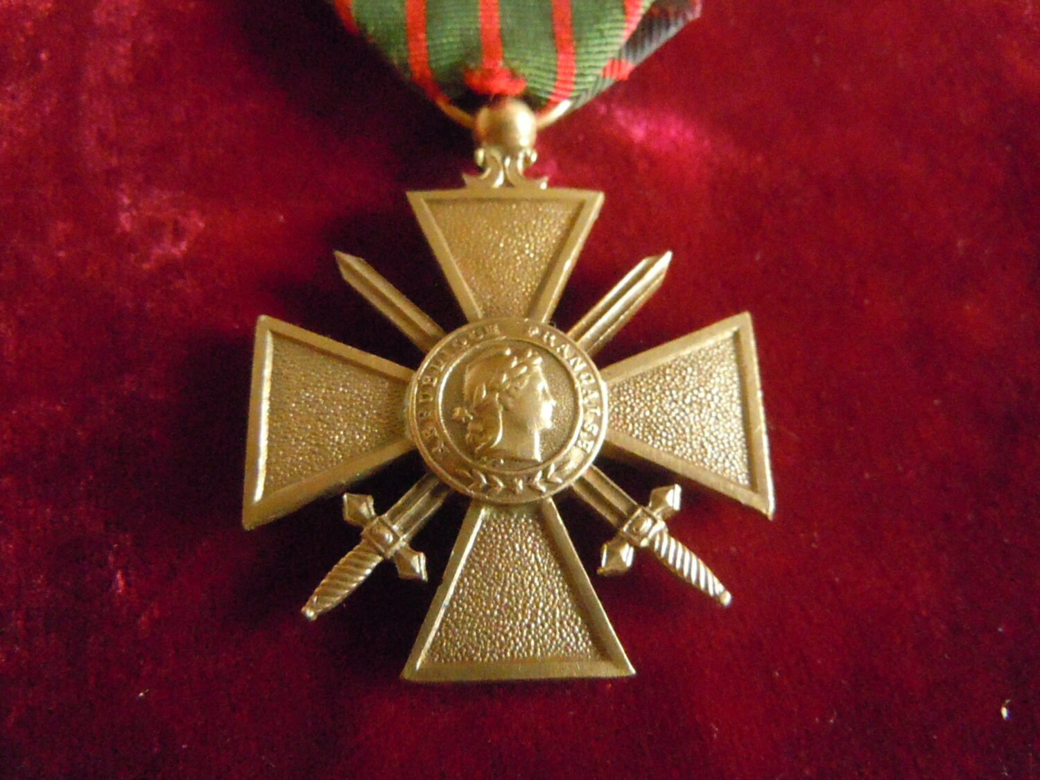 Médaille Croix de Guerre 1914-1916 — image 3