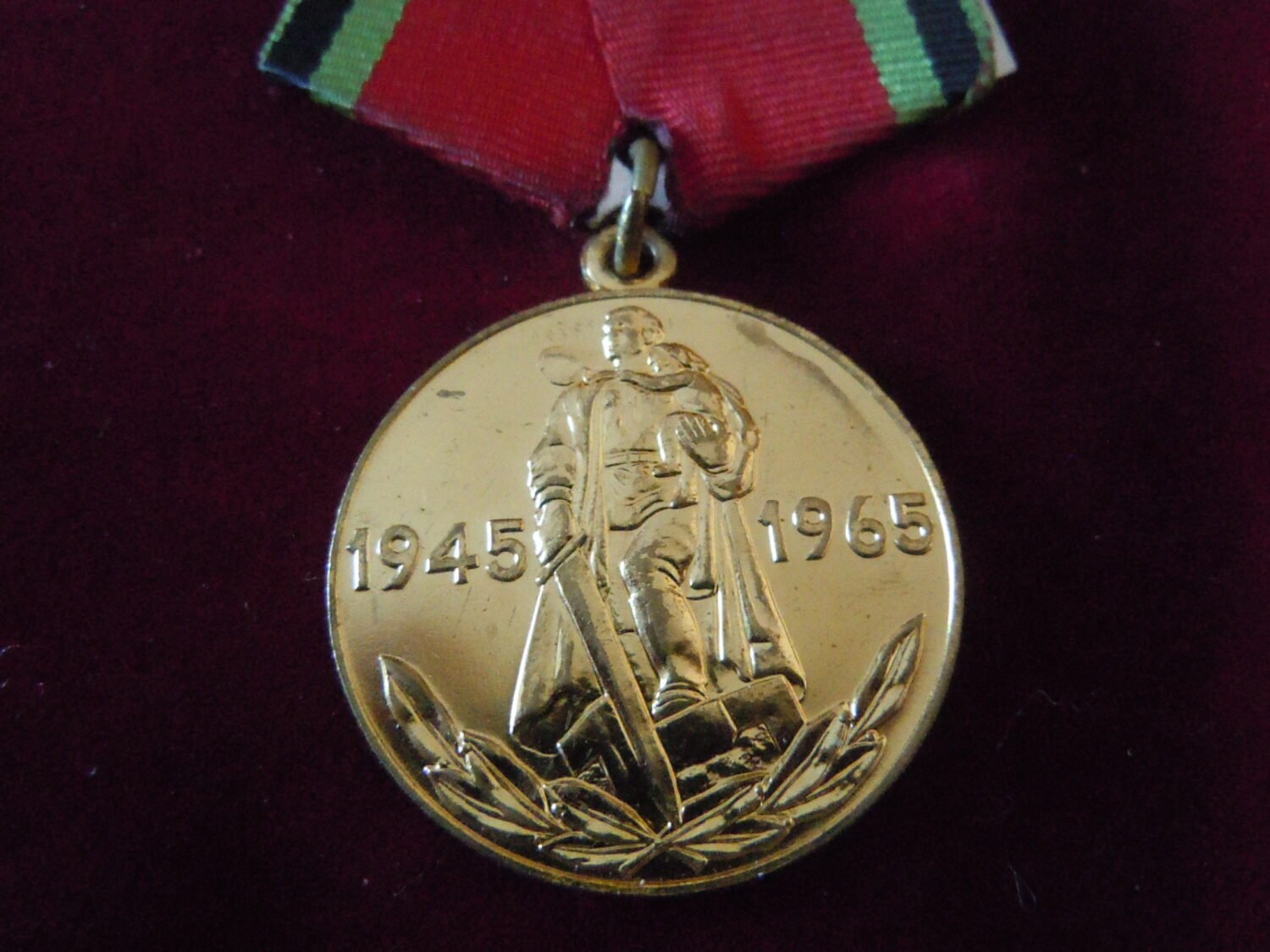 Médaille vingt ans de la victoire 1941-1945 — image 2