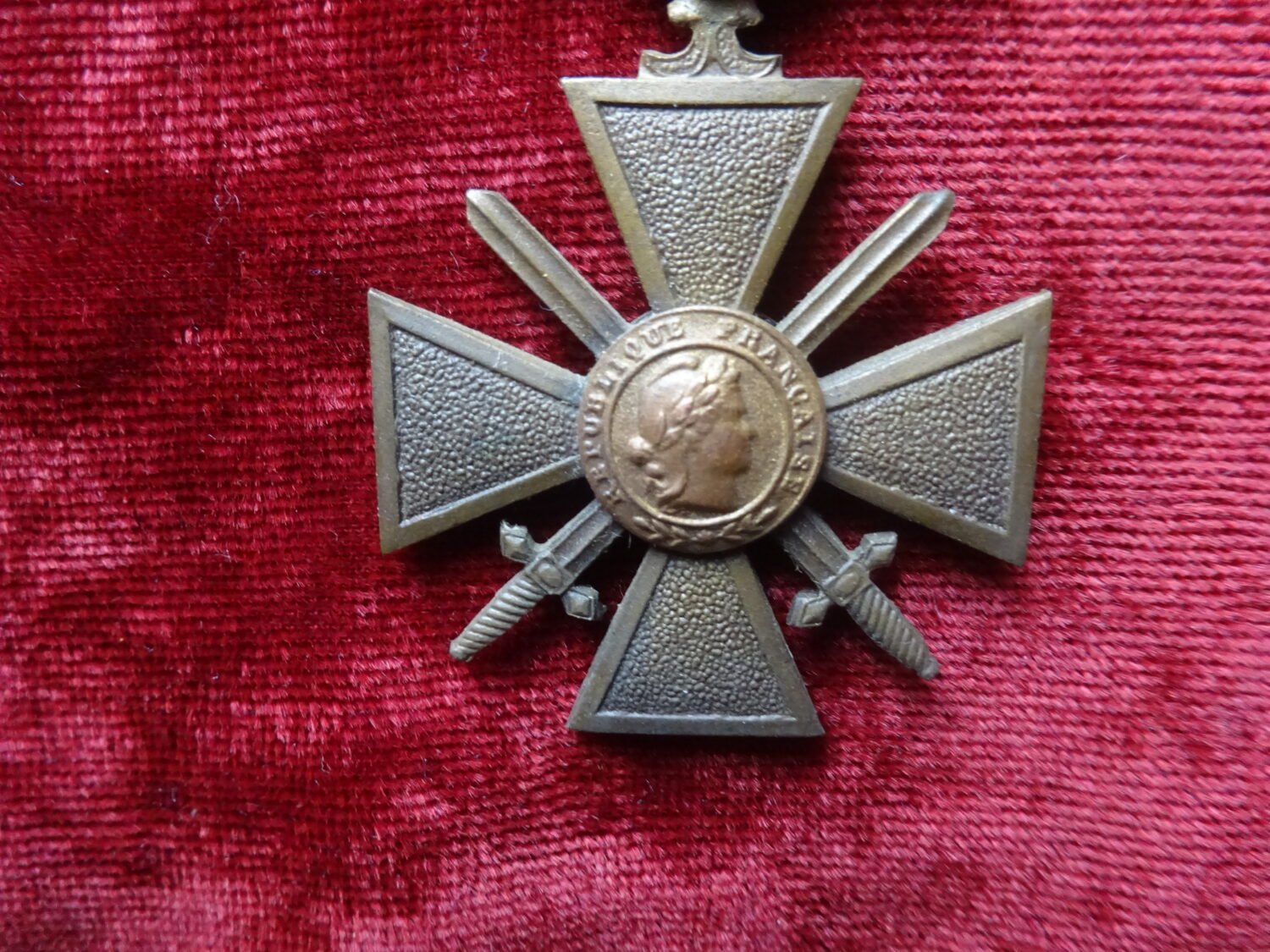 Médaille Croix de guerre 1914-1918 avec étoile de bronze — image 2