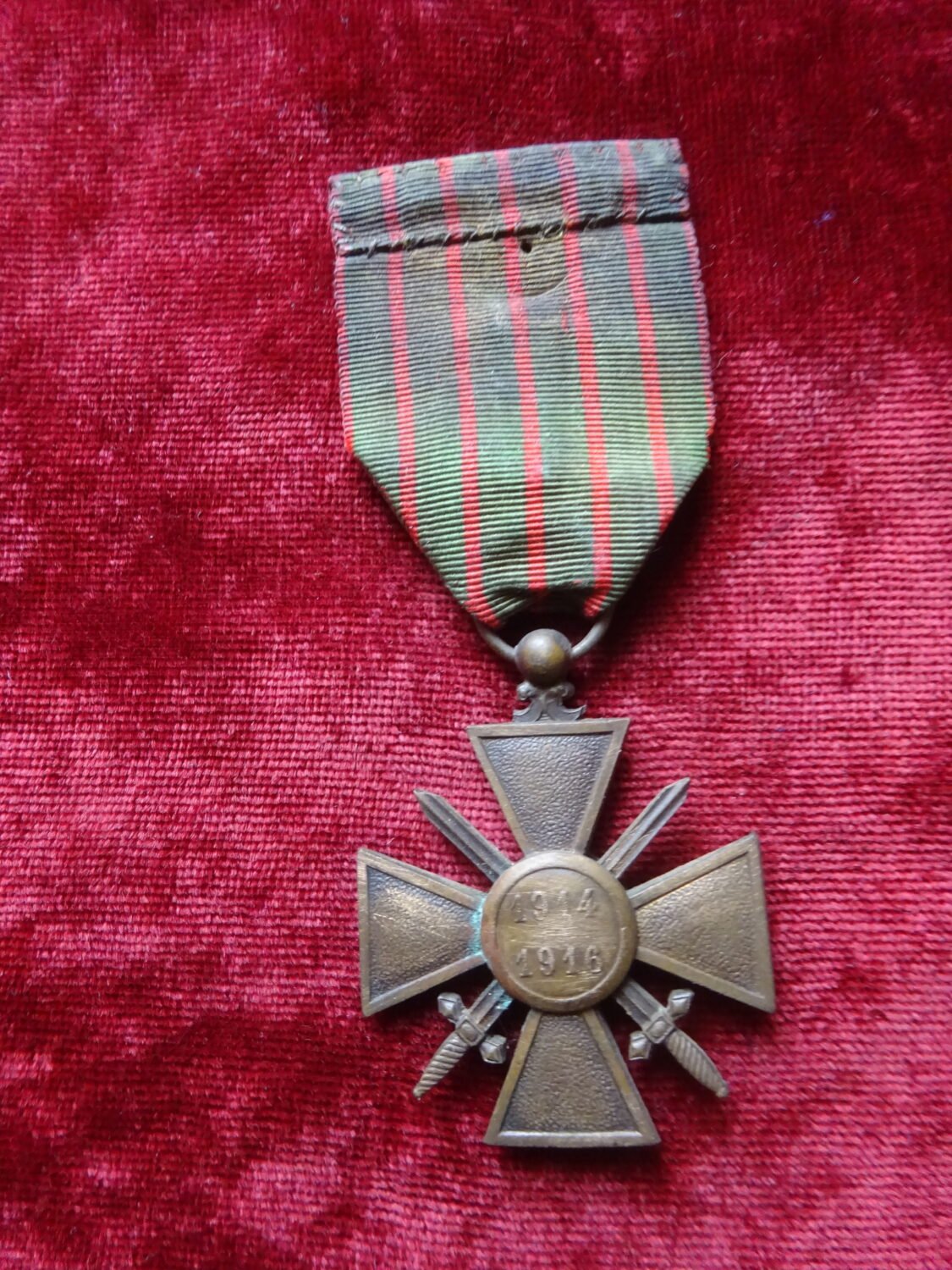 Médaille Croix de guerre 1914-1916 avec étoile de bronze — image 3