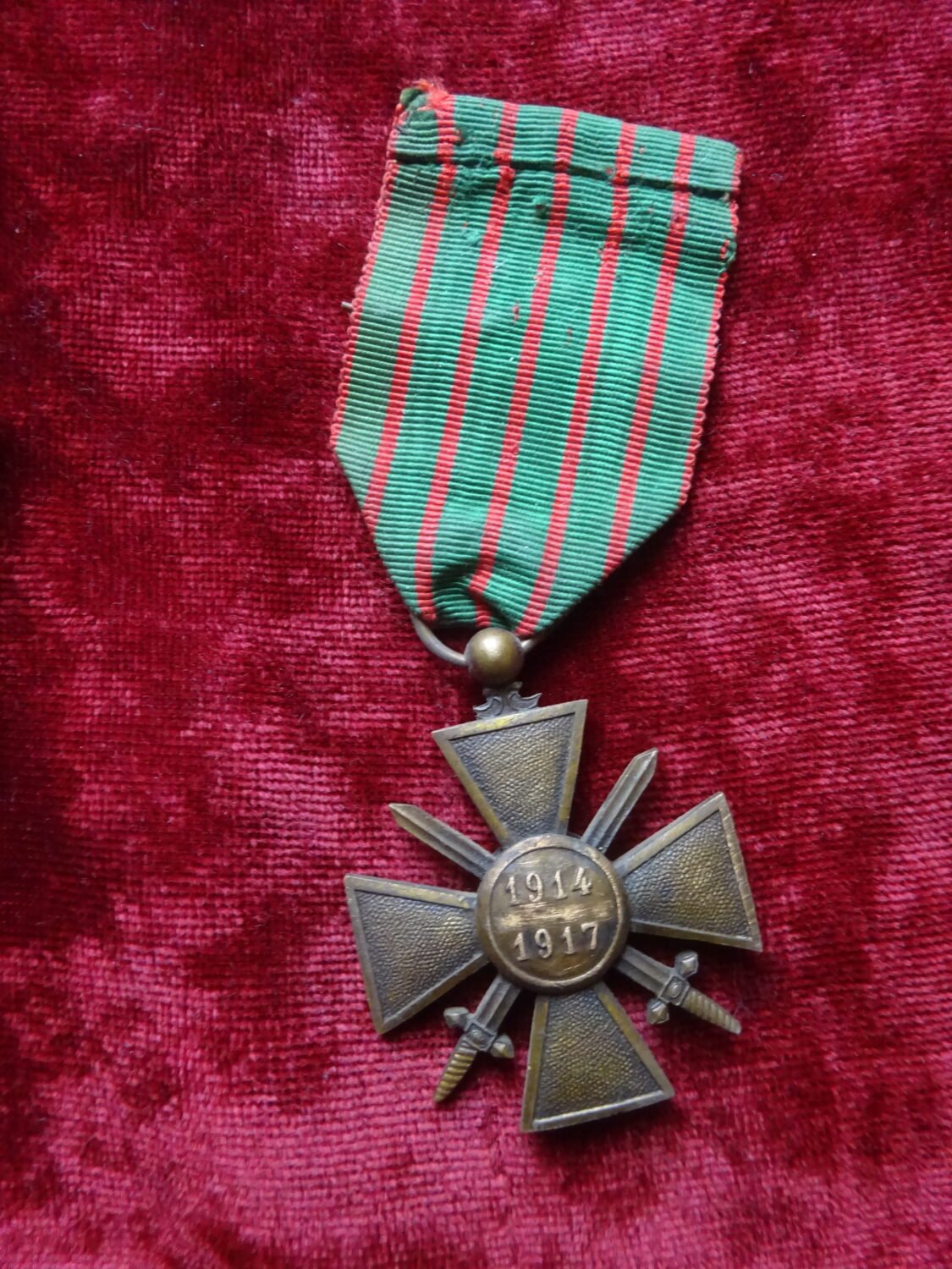 Médaille Croix de Guerre 1914-1917 avec étoile de bronze — image 2