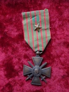 Médaille Croix de Guerre 1914-1917 avec étoile de bronze