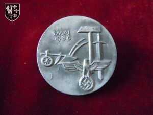 Insigne Fête du Travail 1936