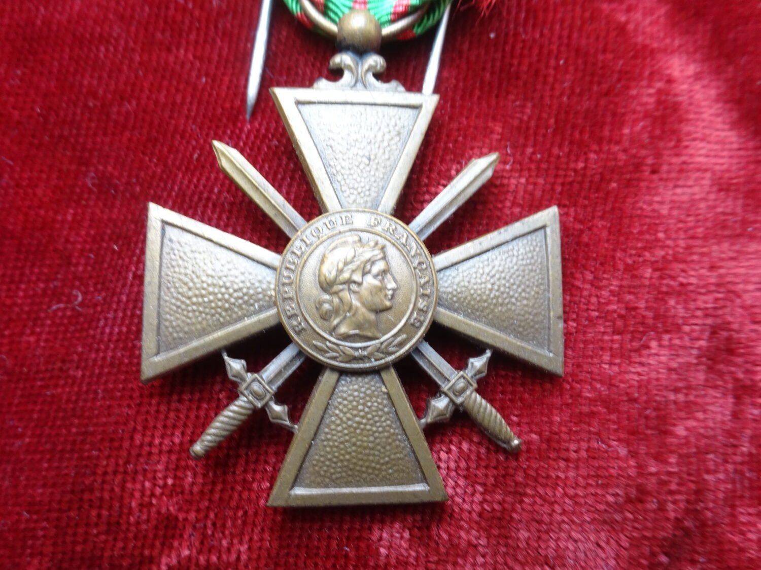 Médaille Croix de Guerre 1939 — image 2