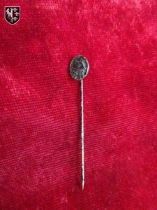 Épinglette badge des blessés classe noir