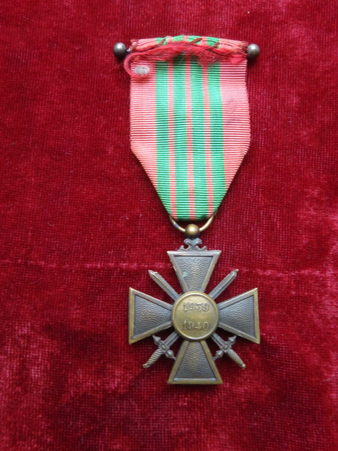 Médaille Croix de guerre 1939-1940 — image 3