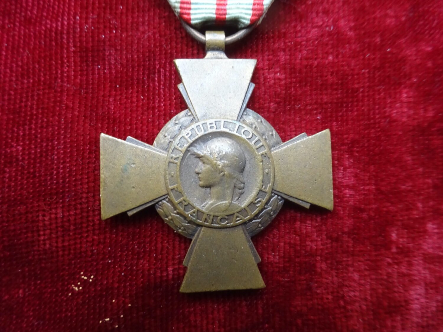 Médaille Croix du Combattant — image 3