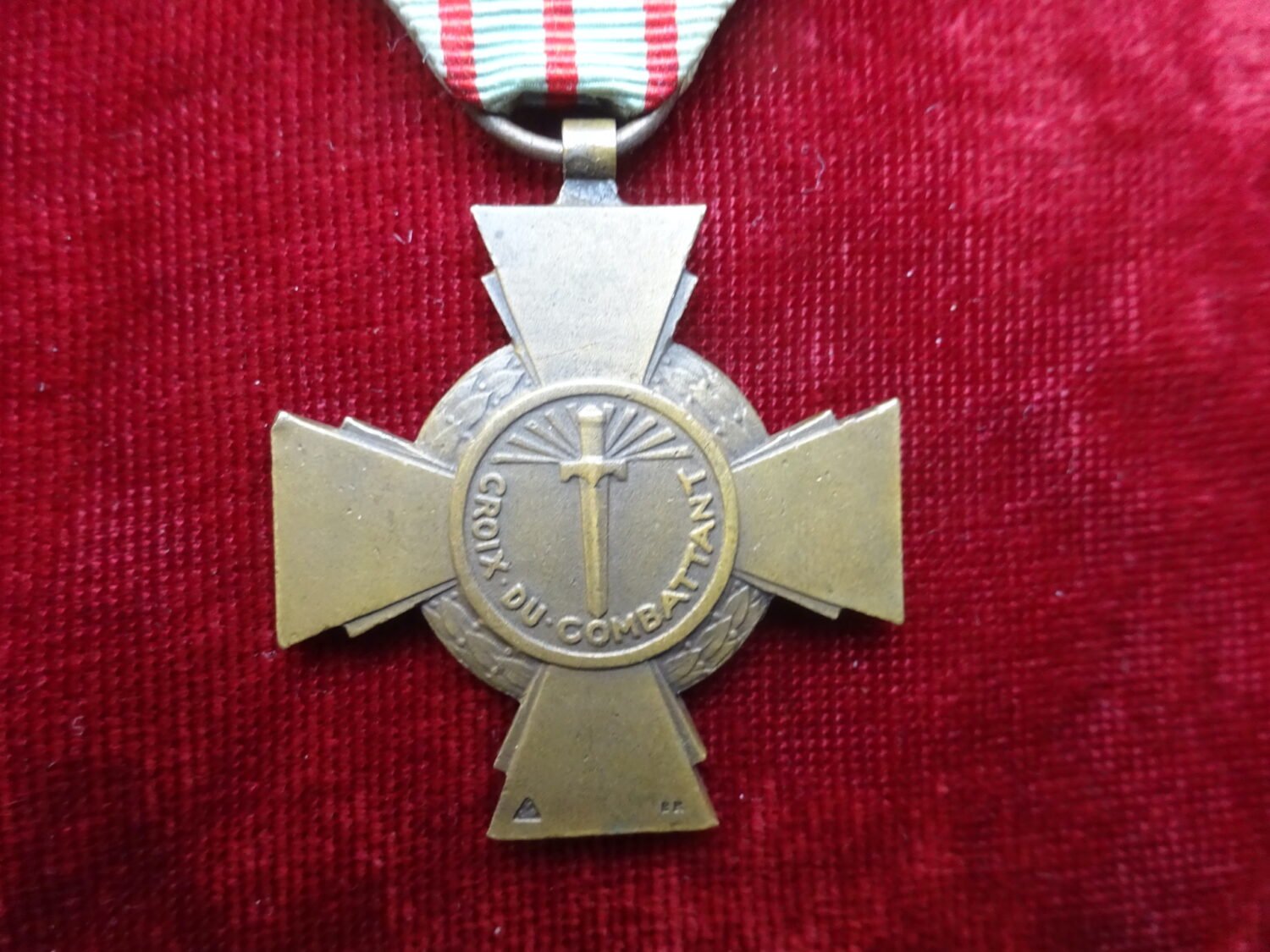 Médaille Croix du Combattant — image 4