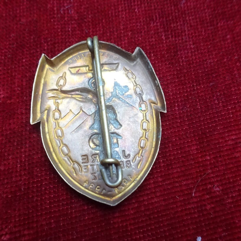 Insigne 10 jahre Befreite Pflaz 1924-1934 — image 2