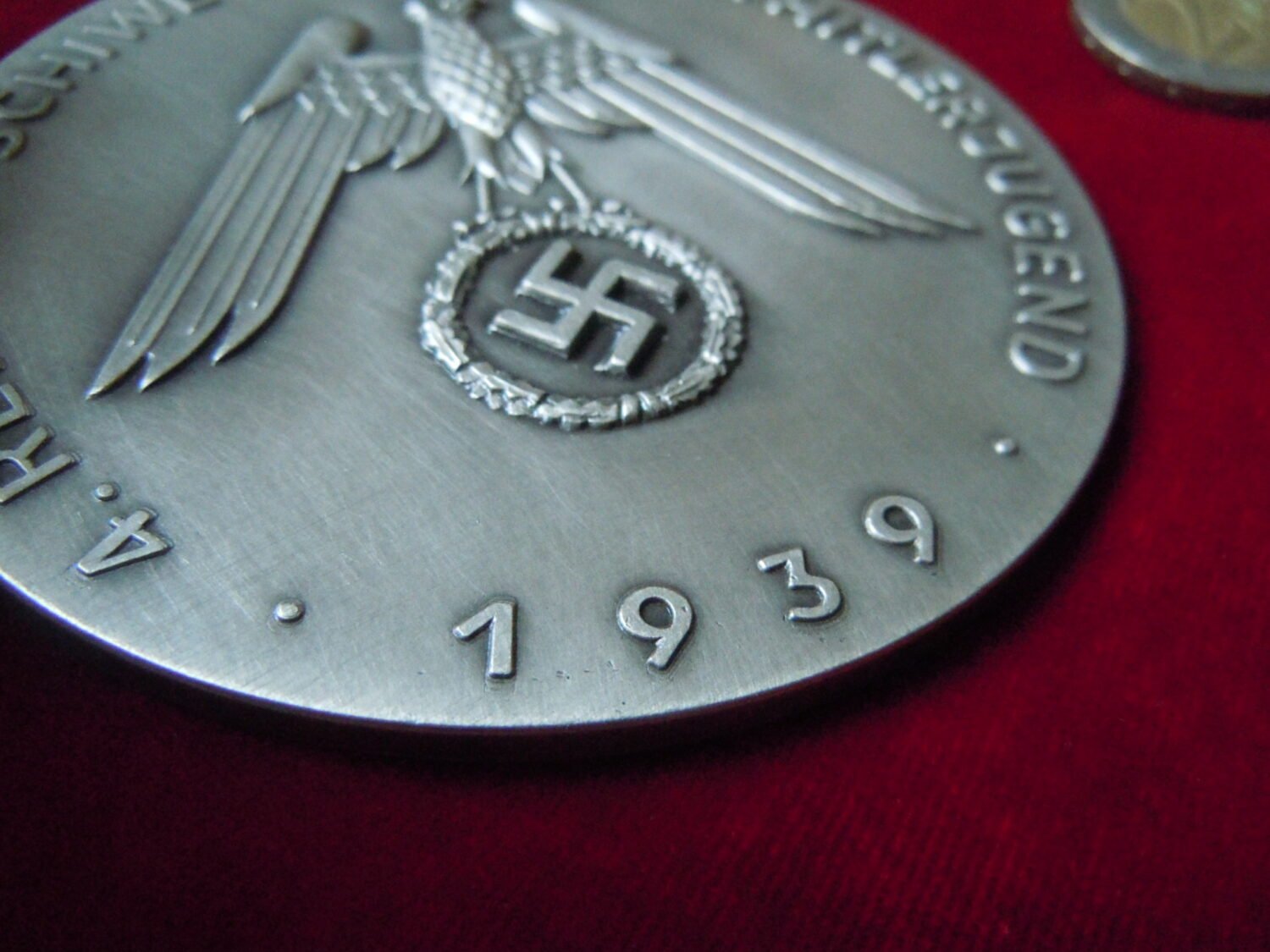 Médaille de table HJ 1939 — image 3