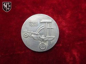 Insigne fête du travail 1936