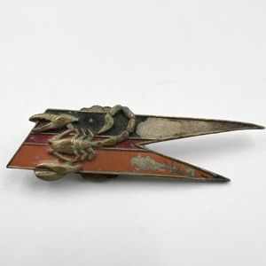 WW2 Polish 4th Armoured Regiment Collar Badge