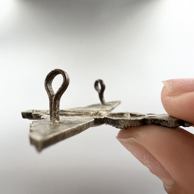 WW2 Indian Parachute Regiment Officers Silver Cap Badge — image 3