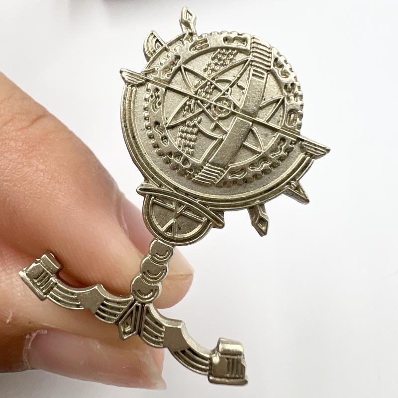 WW2 Popskis Private Army Cap Badge — image 2