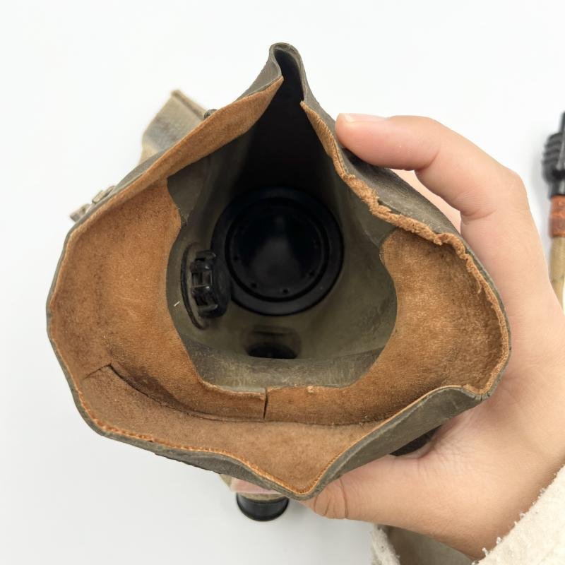 WW2 G Type Oxygen Mask — image 4