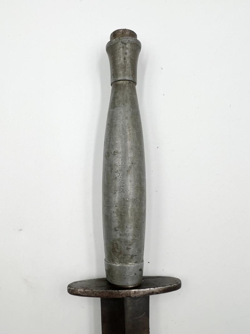 WW2 Fairbairn-Sykes Fighting Knife — image 5