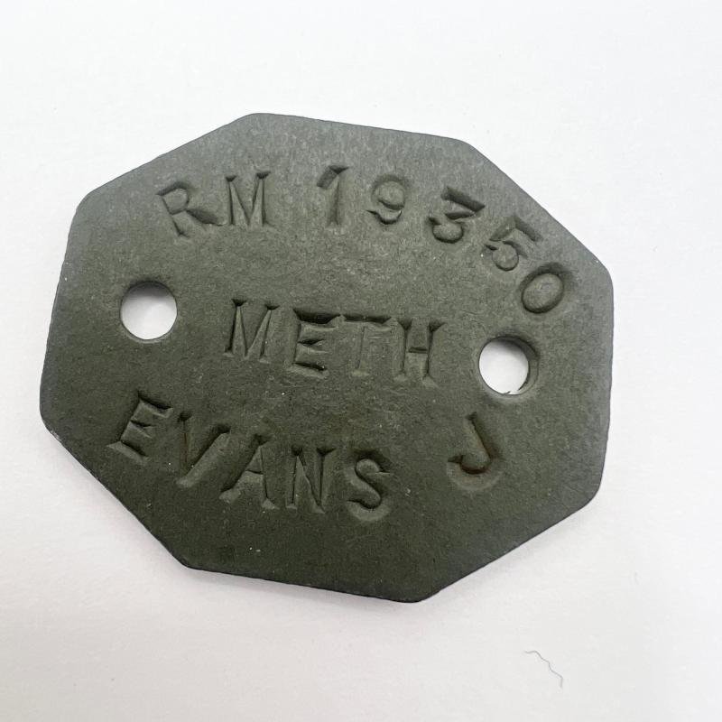 WW2 Royal Marine Commando Dog Tag & Coloured Lanyards — image 2