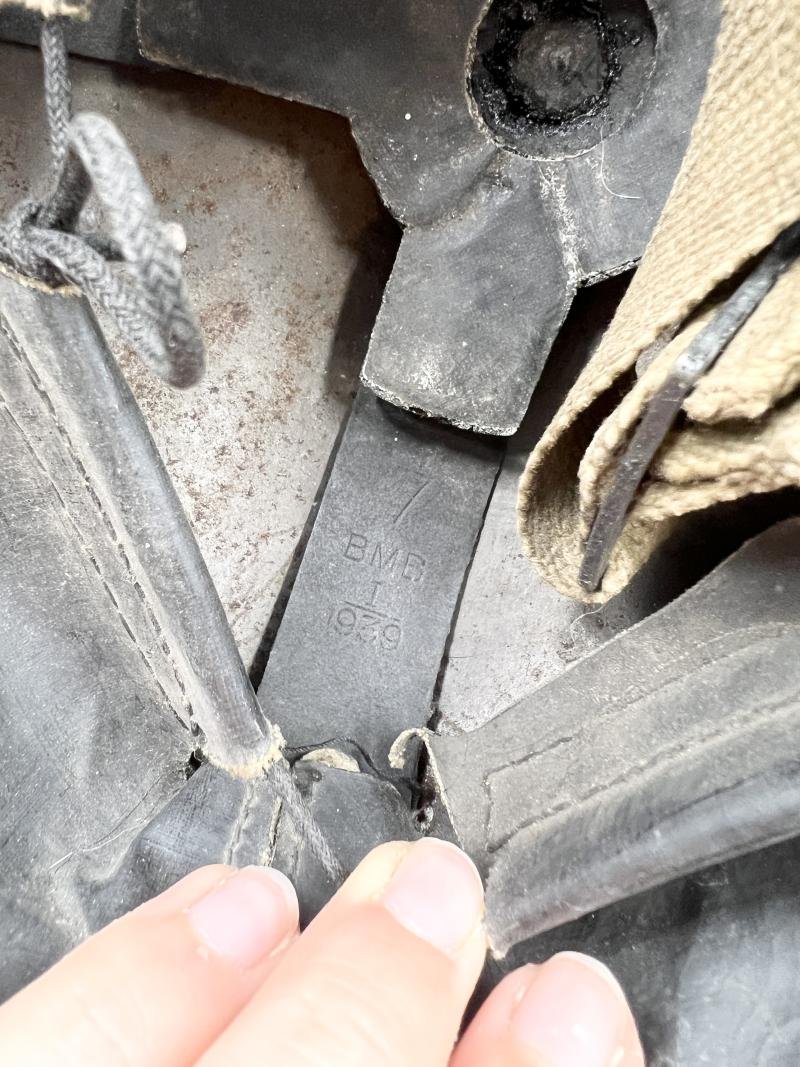 WW2 MKII Helmet Beach Groups — image 4