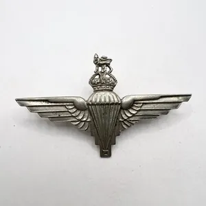 WW2 Parachute Regiment Cap Badge