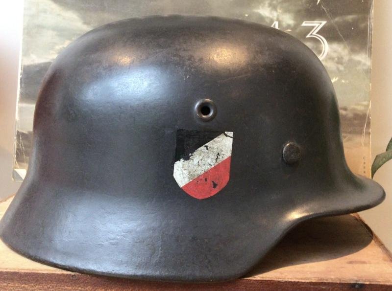 LUFTWAFFE DOUBLE DECAL M1940 STEEL HELMET. — image 4
