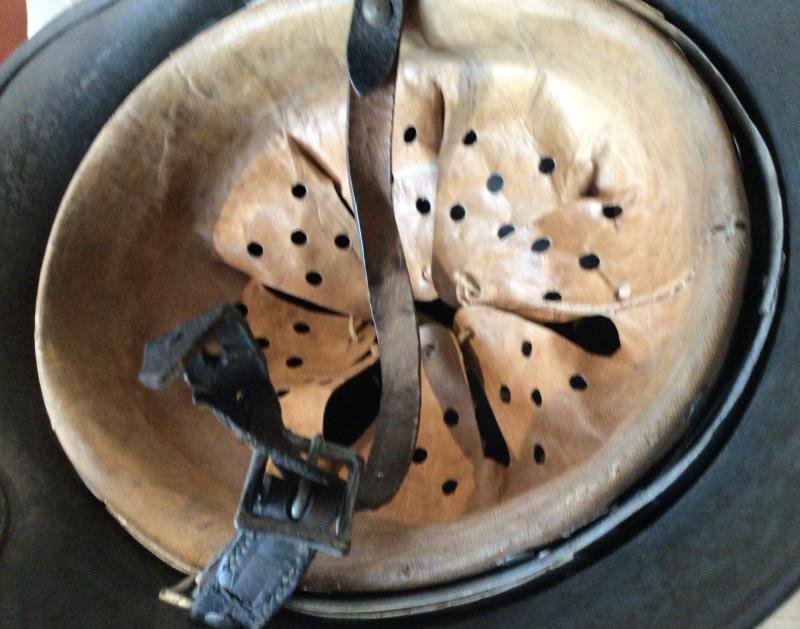 LUSTWAFFE M1935 EX D/D STEEL HELMET. — image 5