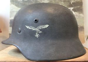LUSTWAFFE M1935 EX D/D STEEL HELMET.