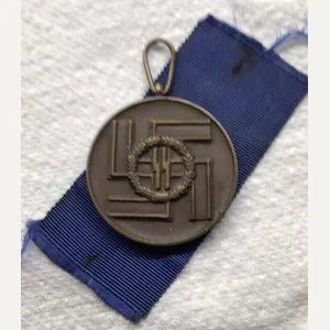 SS8YEAR LONG SERVICE MEDAL.