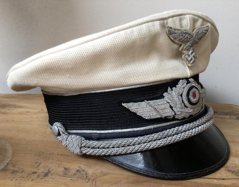LUFTWAFFE OFFICER SUMMER WHITE TOP VISOR — image 3