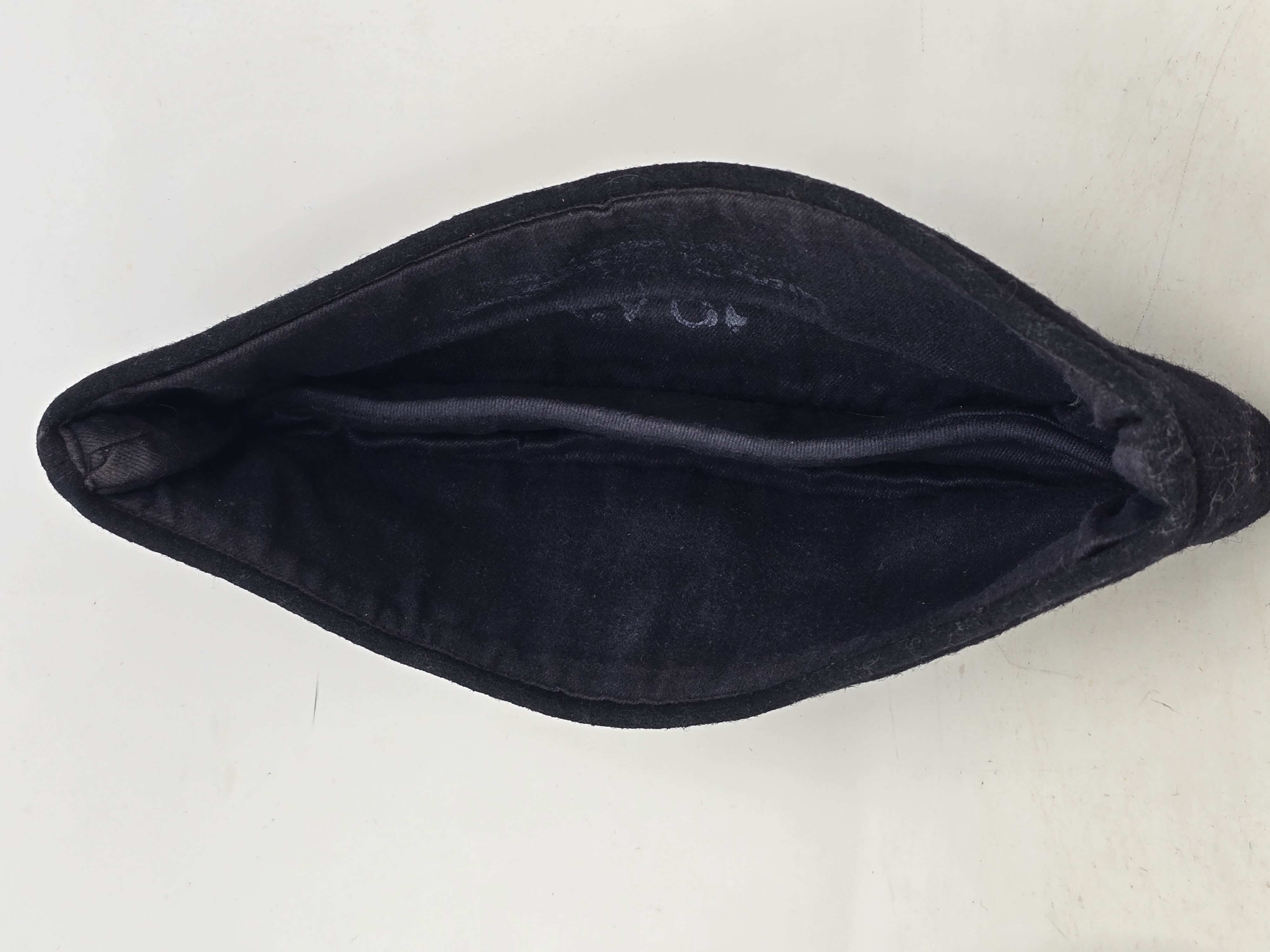 Waffen-SS Panzer Schiffchen, Flatwire Insignia — image 2