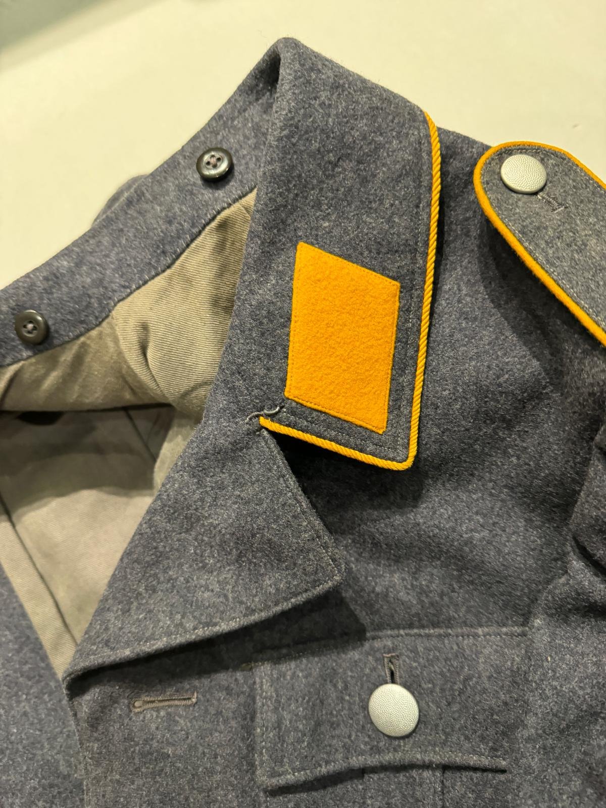 Unissued Luftwaffe Flieger Private's Tunic, LBA 1939 — image 3