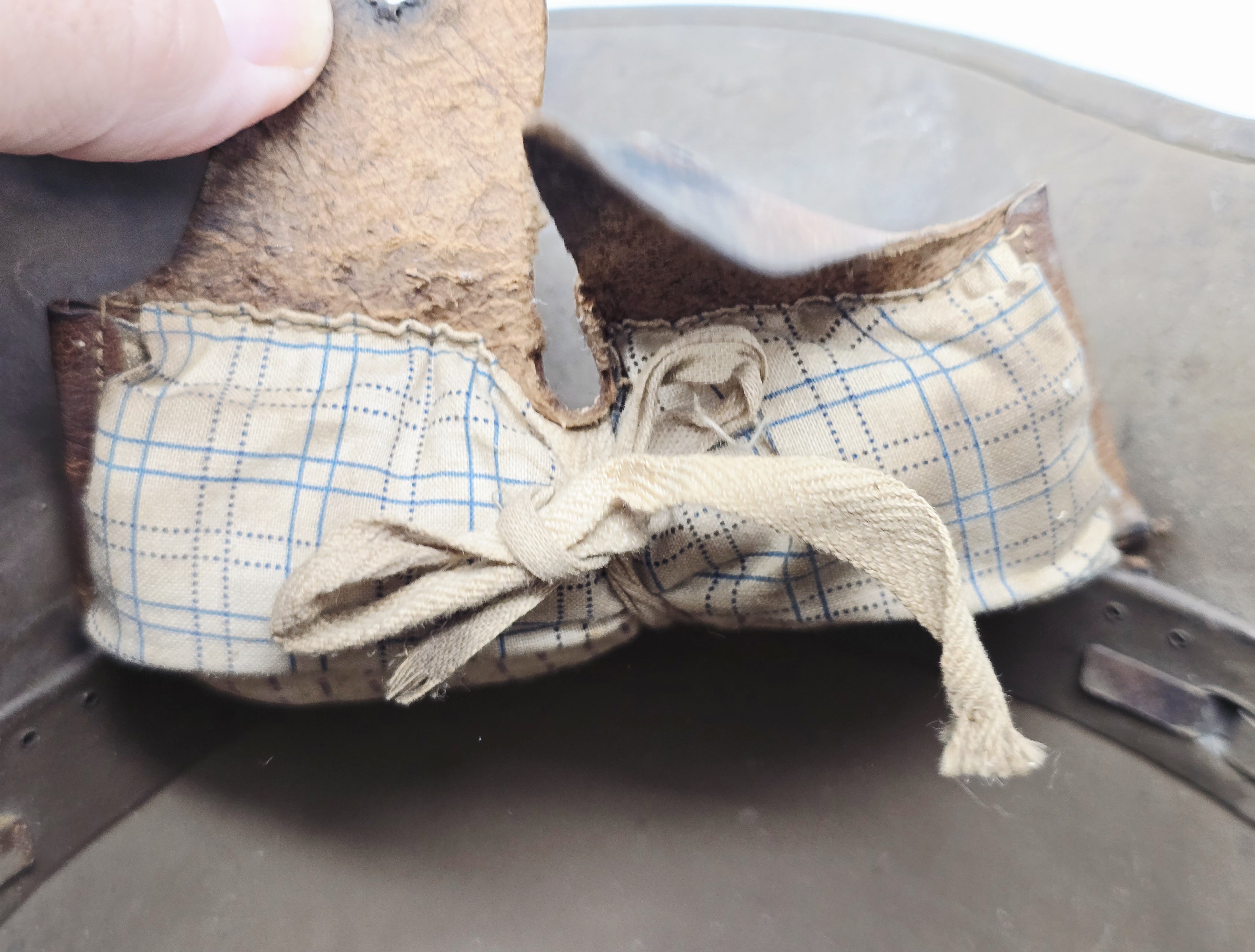 Fine Austrian WWI Helmet, Size 66 — image 8