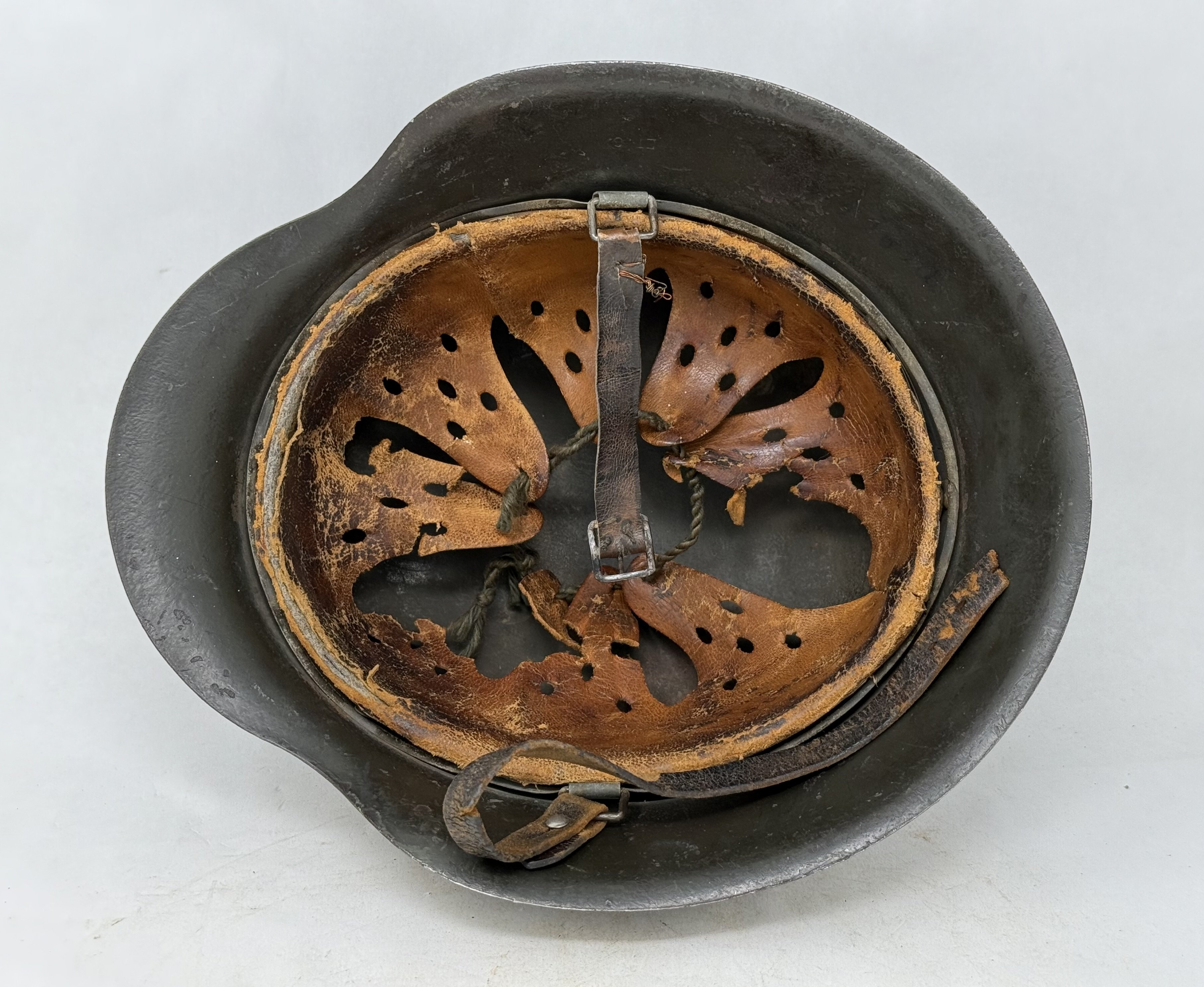 M42 Heer Single Decal Helmet ET66 Ex SS — image 10