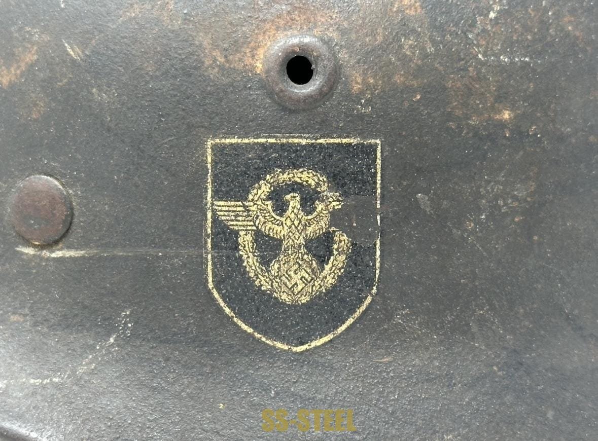 M40 Police Double Decal Helmet Possible KIA/Battle Damage — image 11
