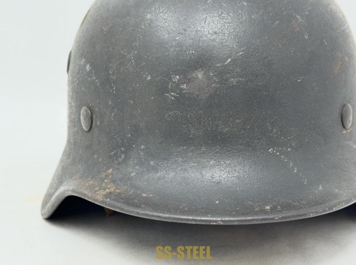 M40 Police Double Decal Helmet Possible KIA/Battle Damage — image 12