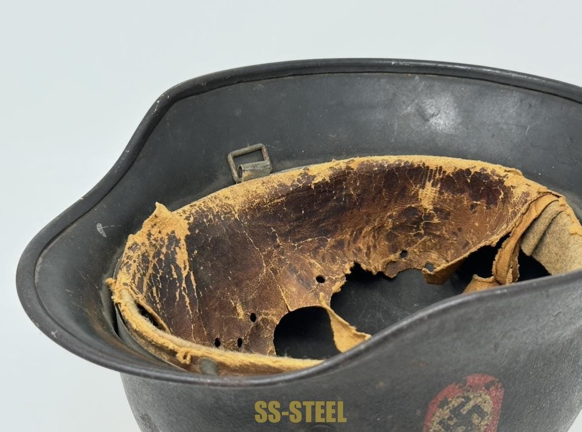 M40 Police Double Decal Helmet Possible KIA/Battle Damage — image 17