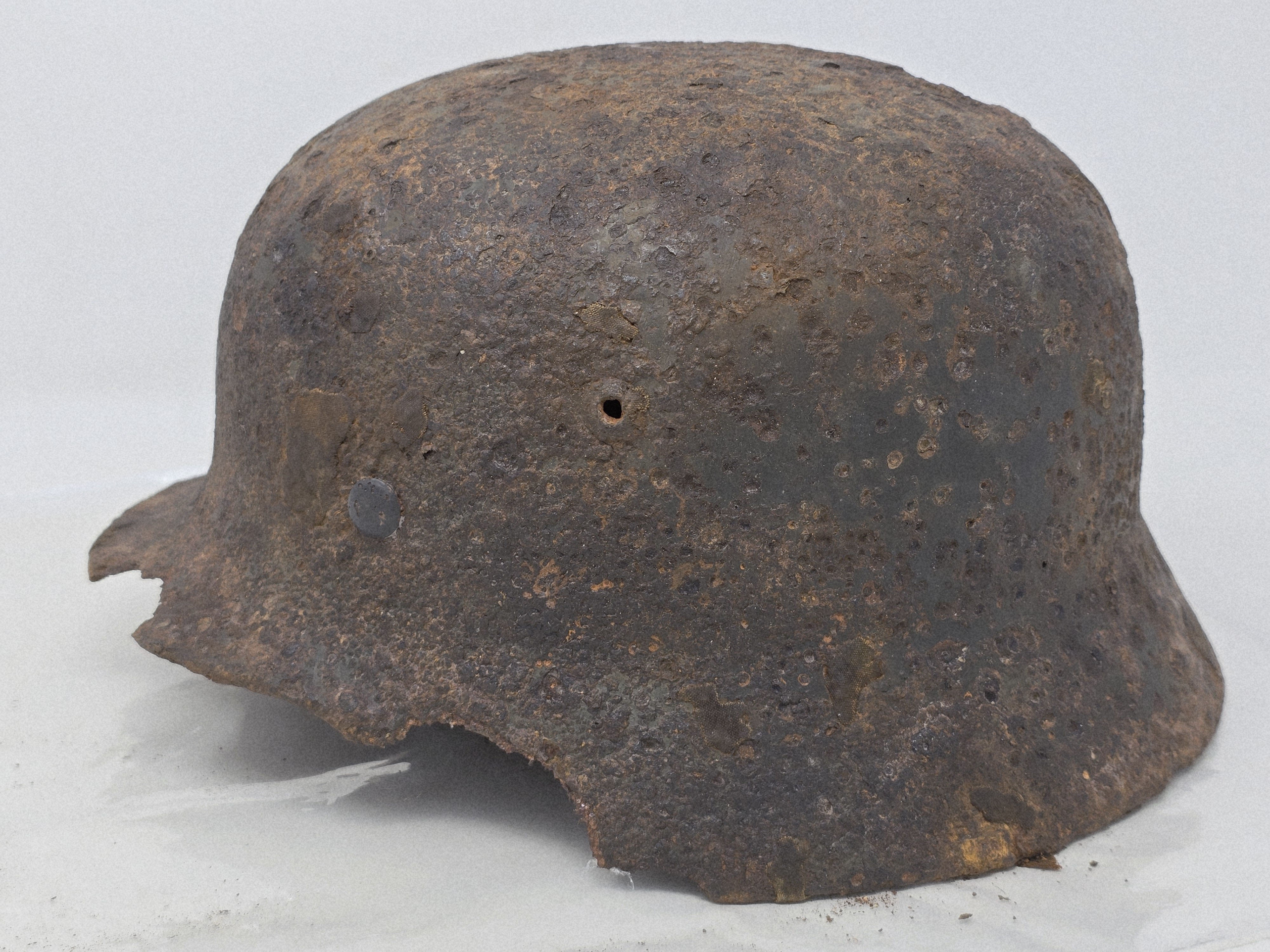 Really Killer Quist Battlefield Helmet — image 3