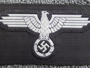 Bevo Cap Eagle, Mint