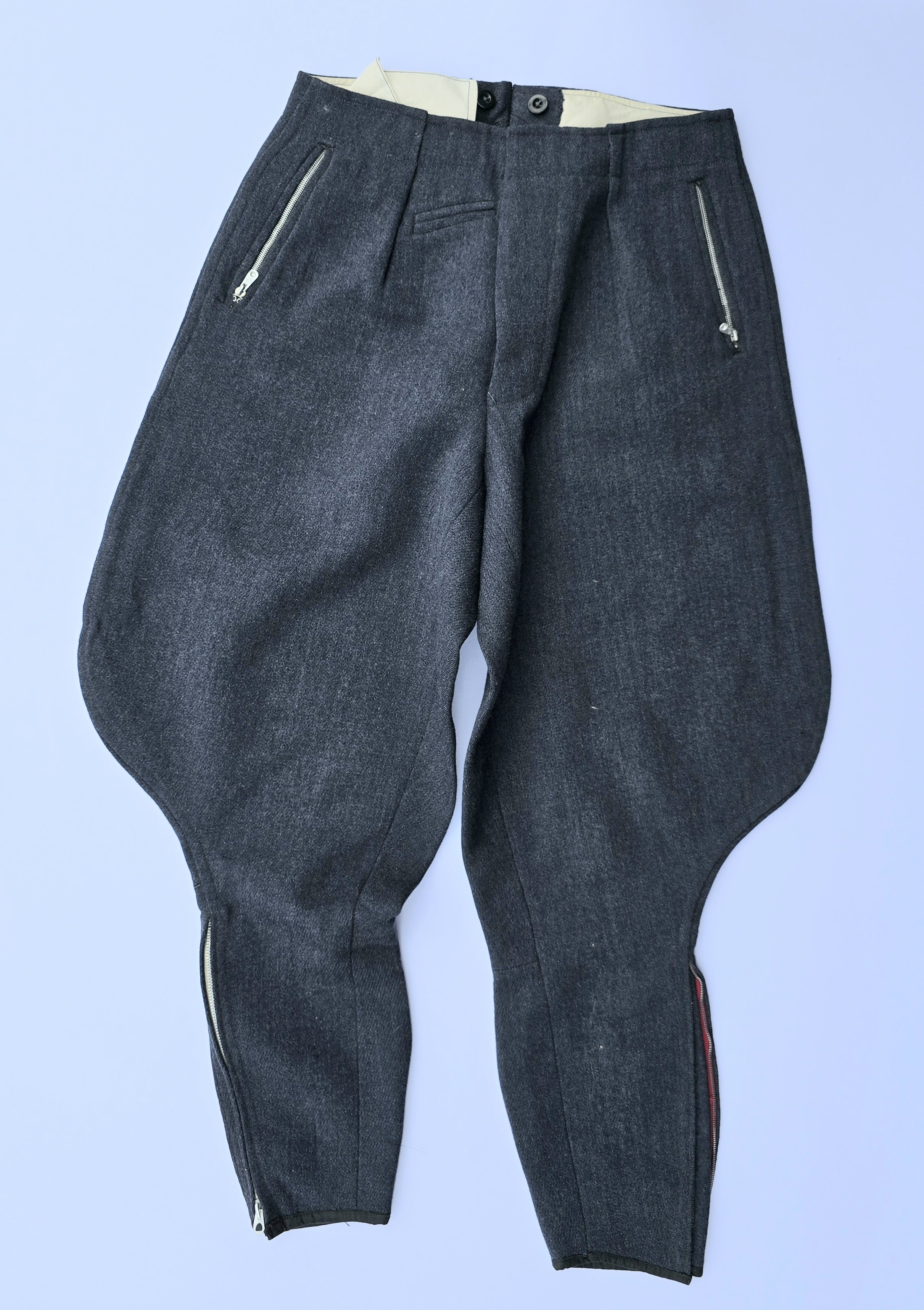 Luftwaffe Leutnant der Flieger– or FJ– Blouse and Trousers — image 2