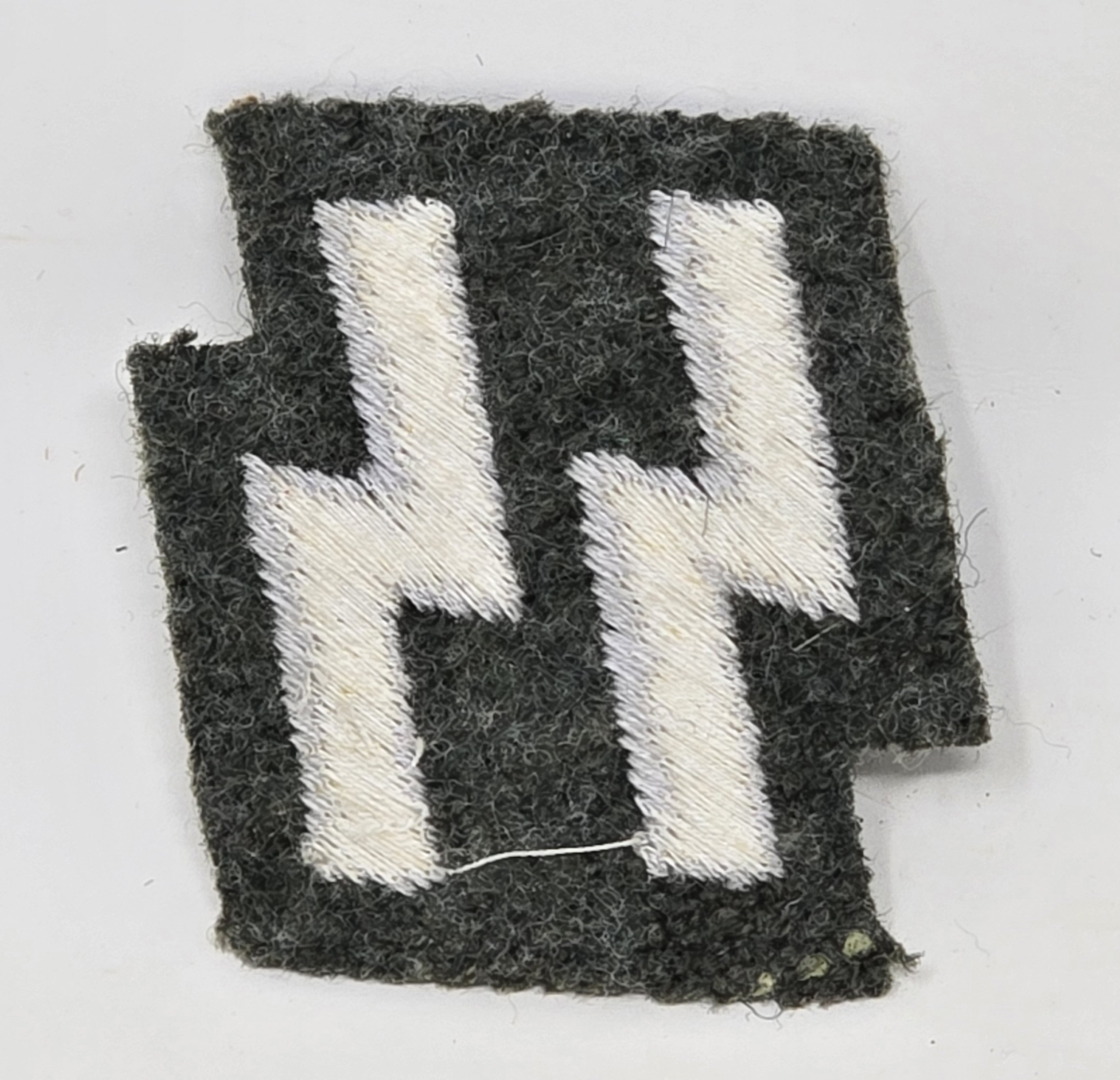 Rare Enlisted Pattern SS-Police Runes — image 2