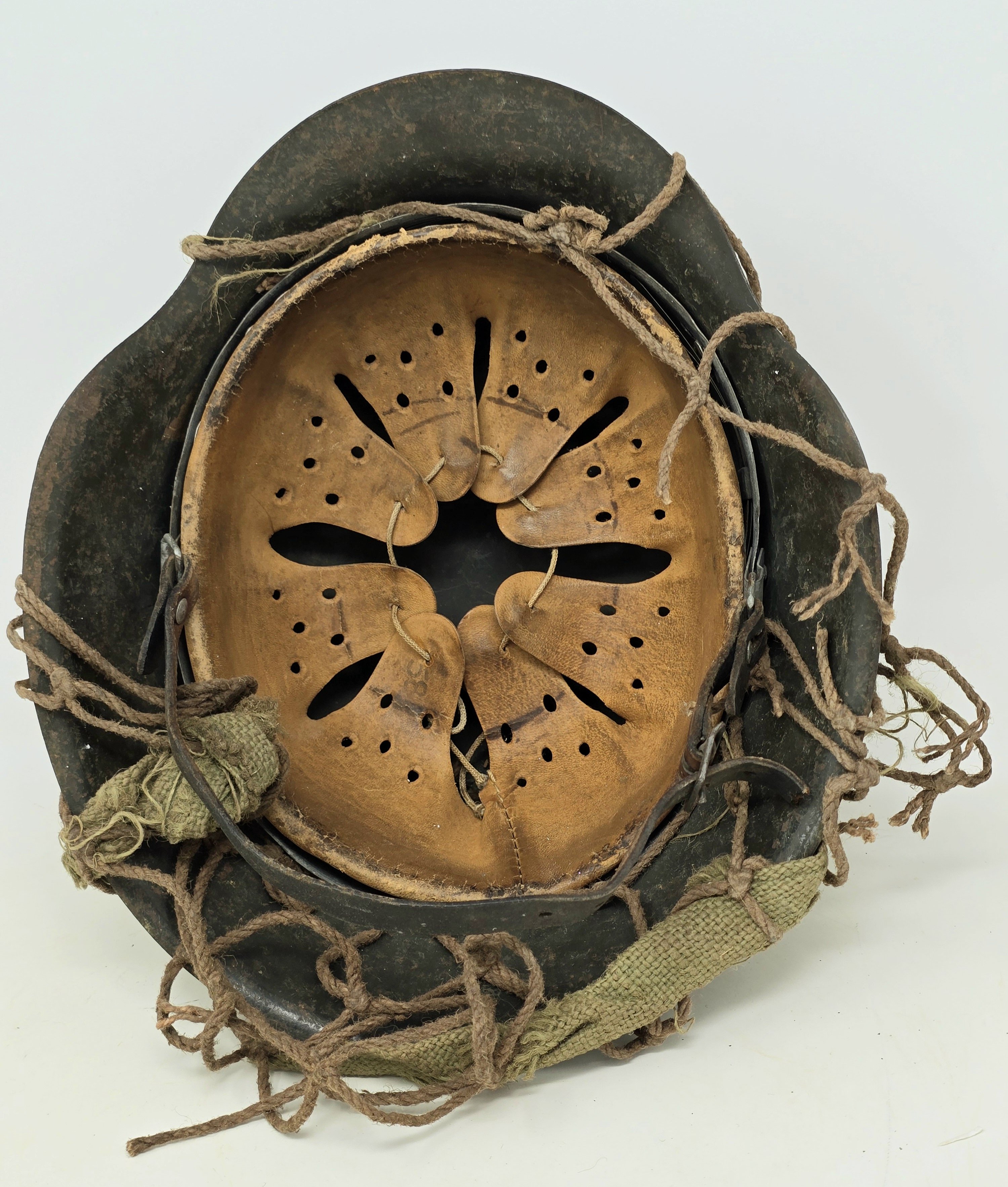 Net Camouflaged KM M42 Helmet — image 9