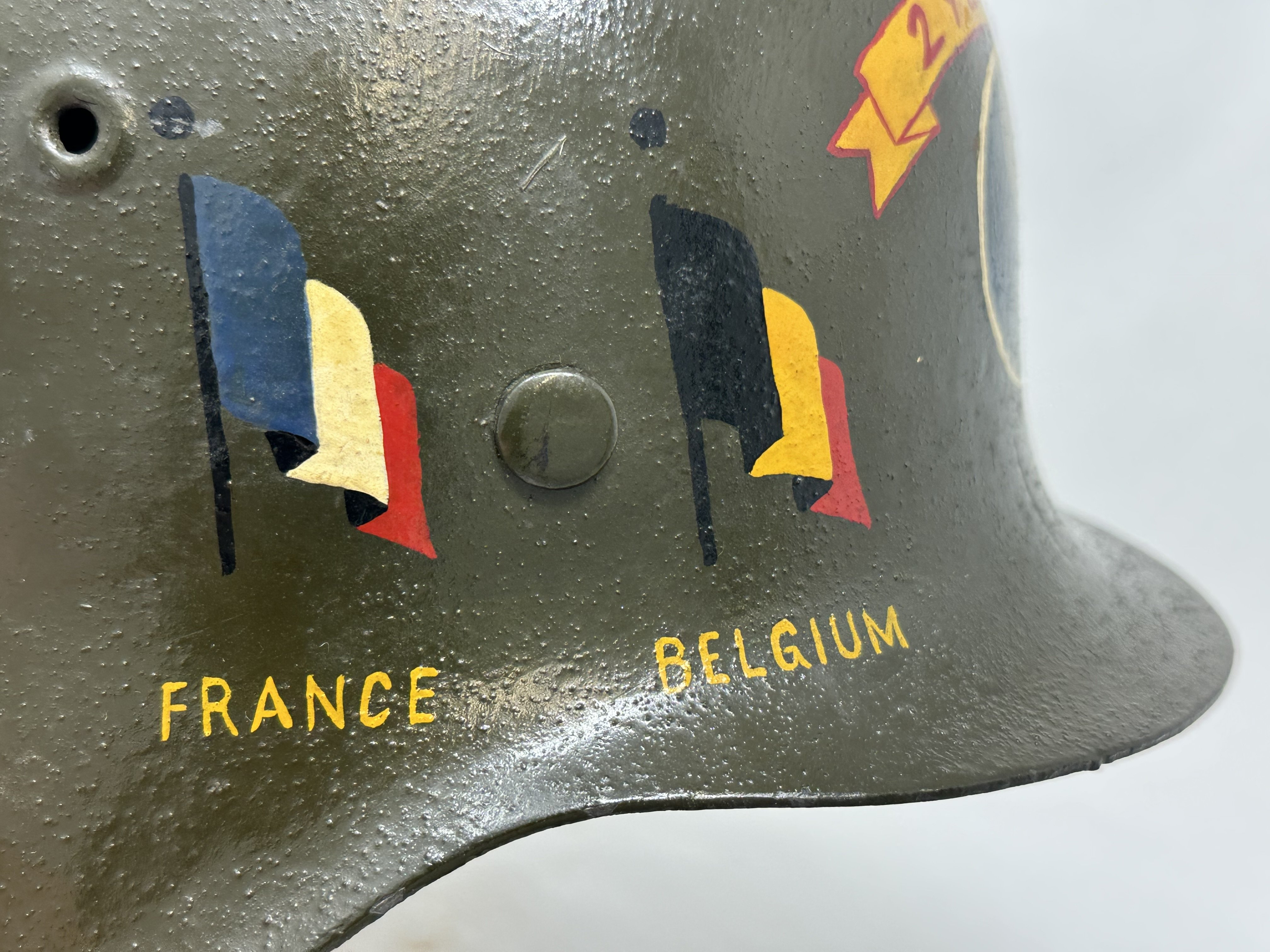 M42 29th Division Vet Art Helmet — image 18
