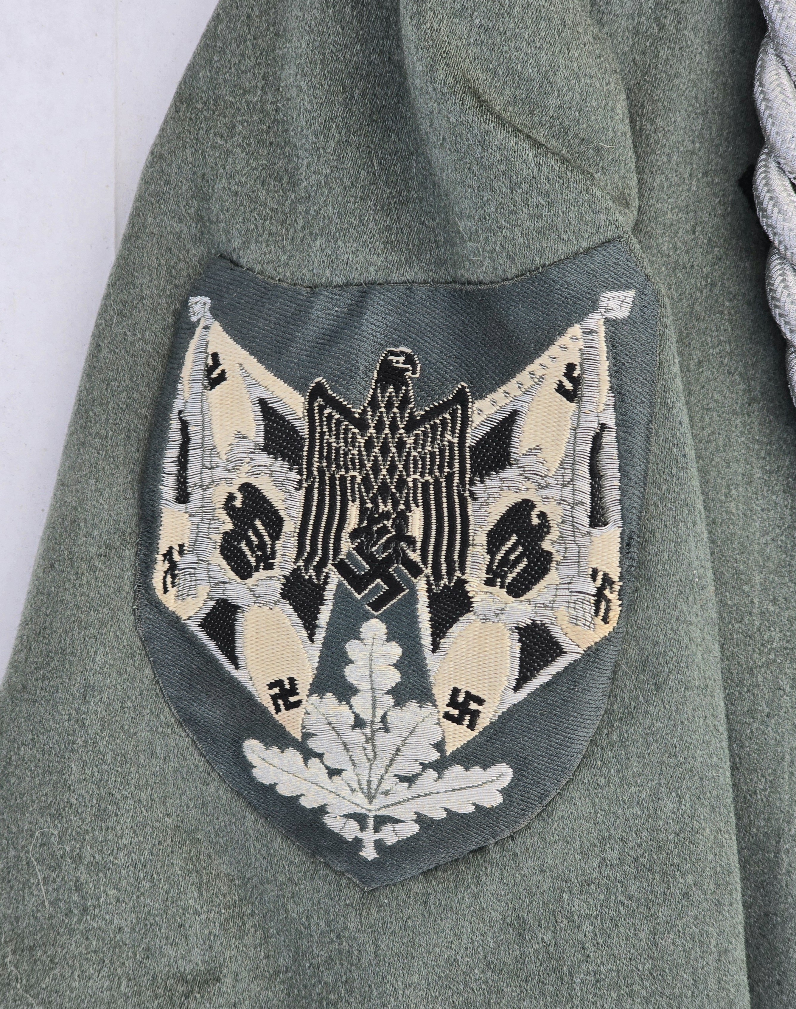 Sharp Heer Standard Bearer's Waffenrock — image 11