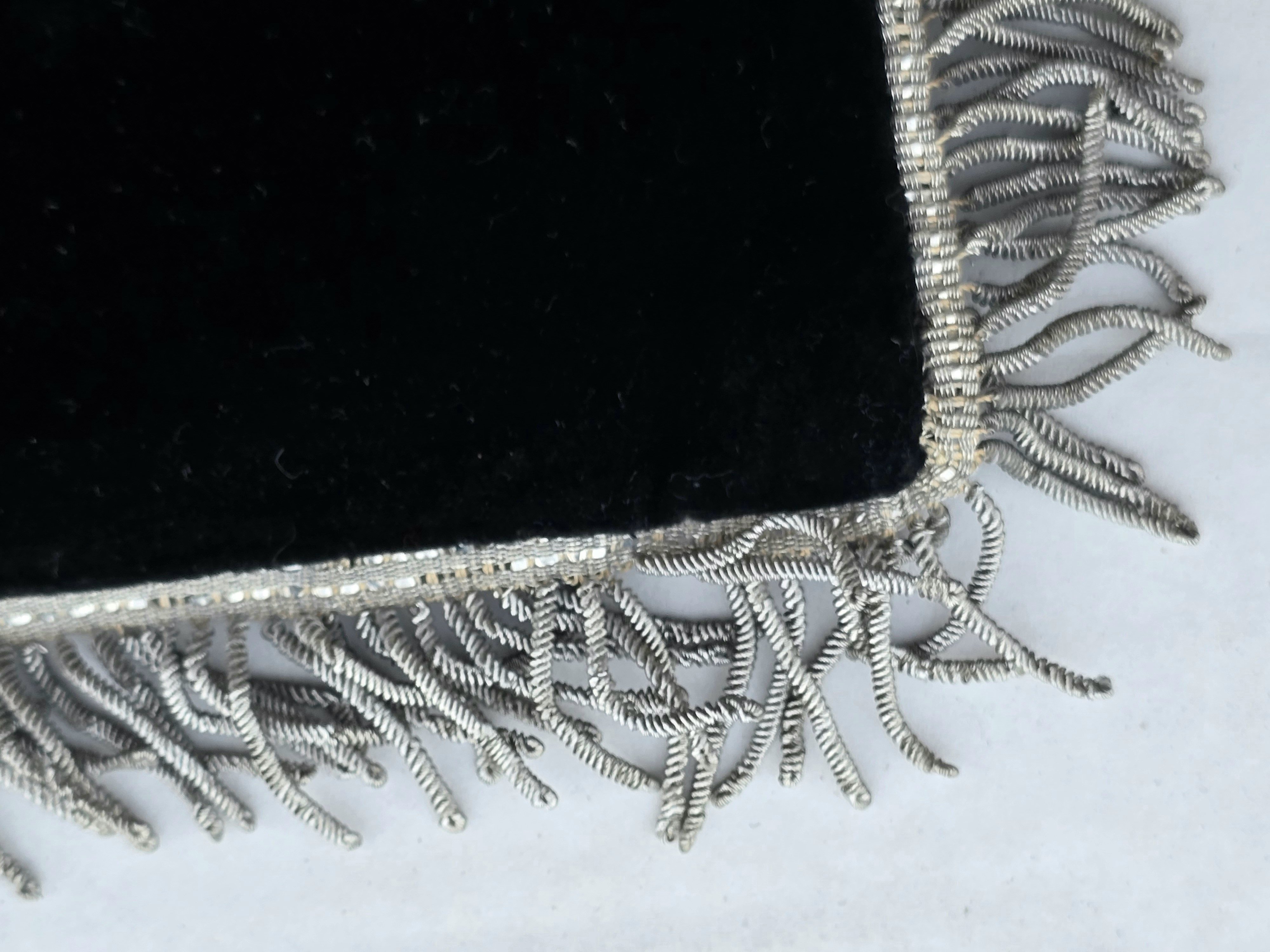 Incredible, Early SS-VT Trumpet Banner Delich Letter — image 11