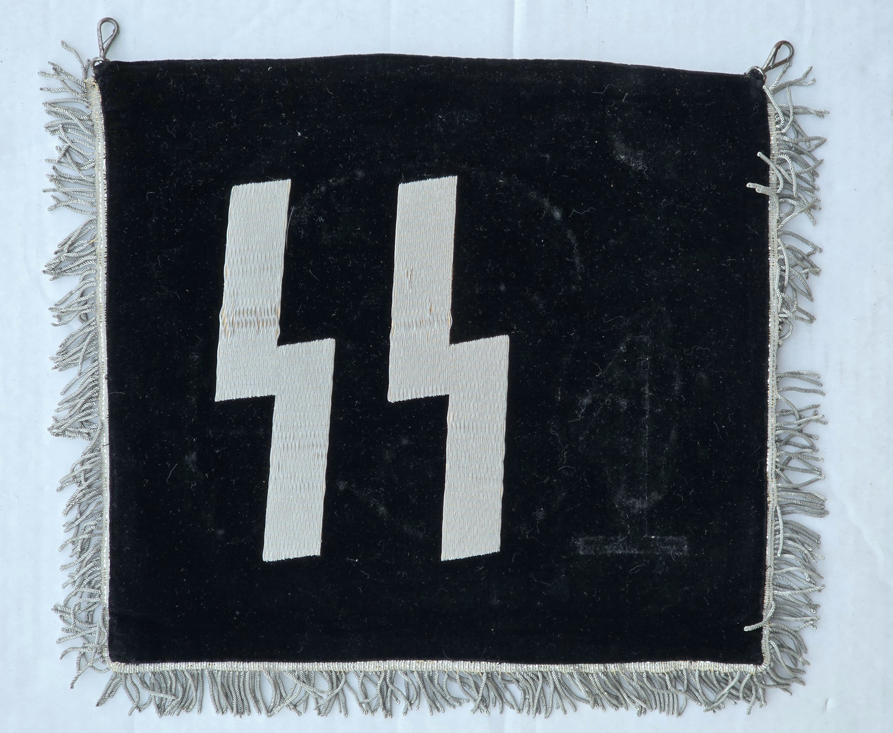 Incredible, Early SS-VT Trumpet Banner Delich Letter — image 8